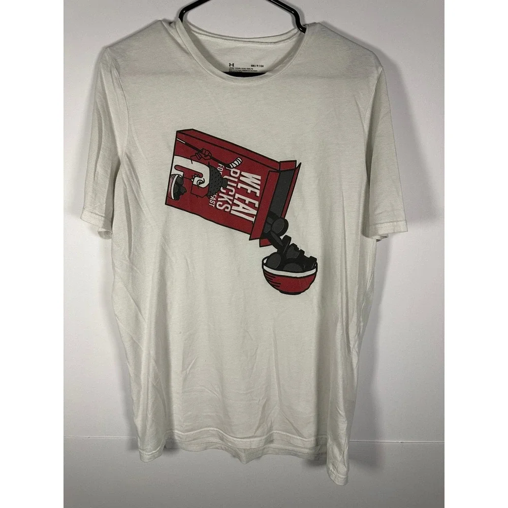 Under ArmourShirt Mens S HeatGear Hockey Pucks Graphic White Short Sleeve